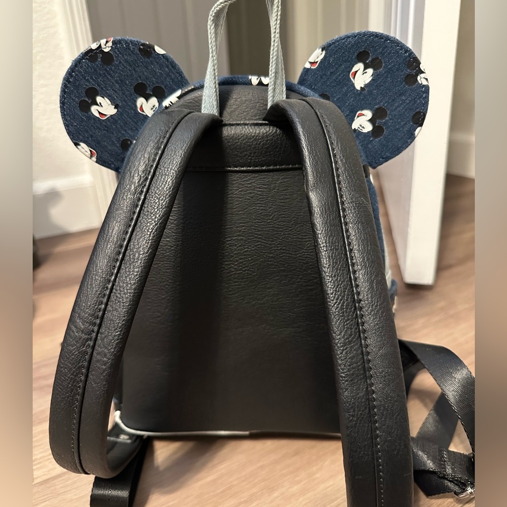 Disney Loungefly Backpack - Picture 2 of 4